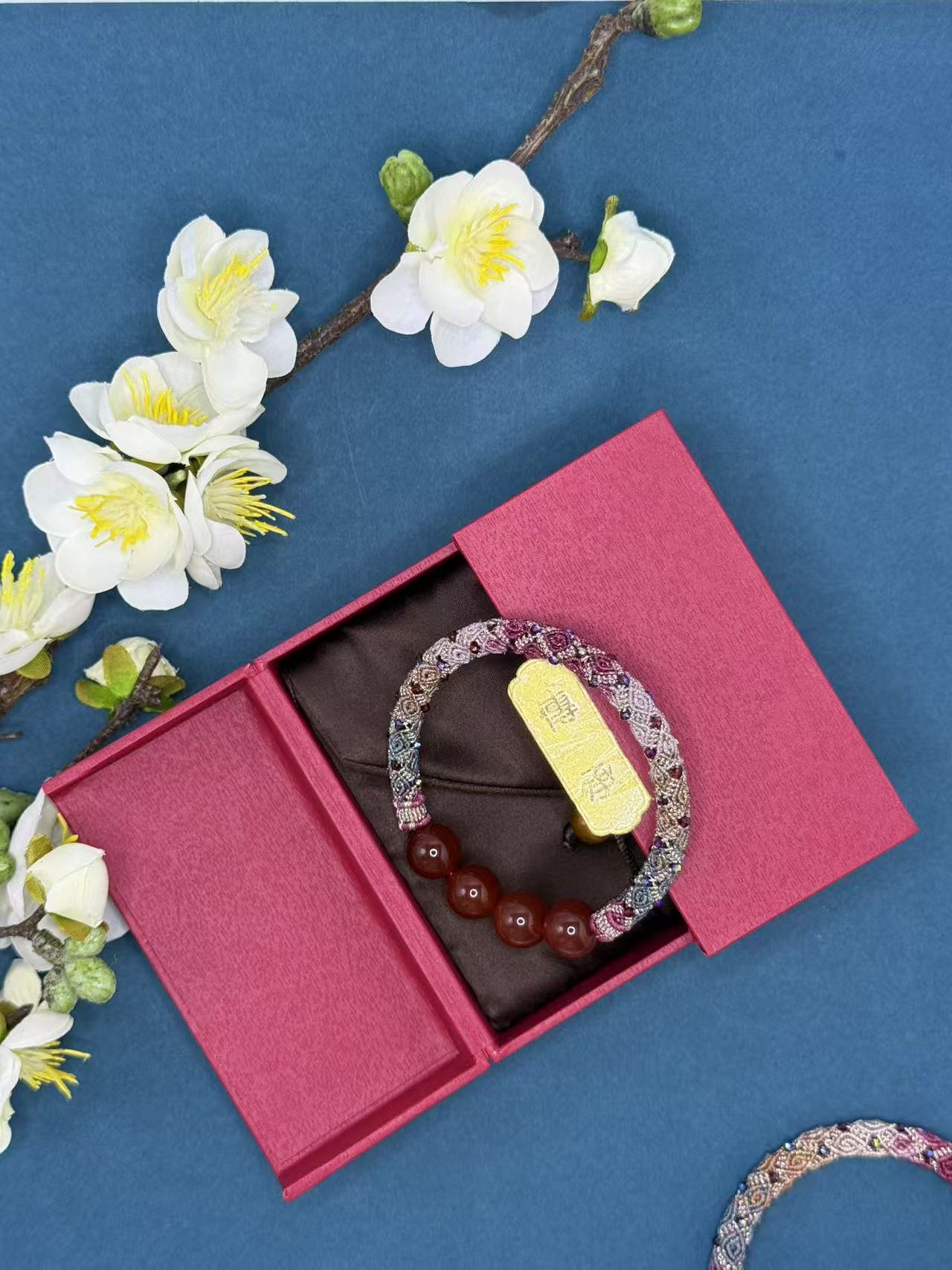 Artisano Ancient Classic Huiwen Handwoven Bracelet Orbit Series